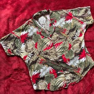 Vintage Women’s Large Lion Jungle print button up collared shirt - Just 4 inc.